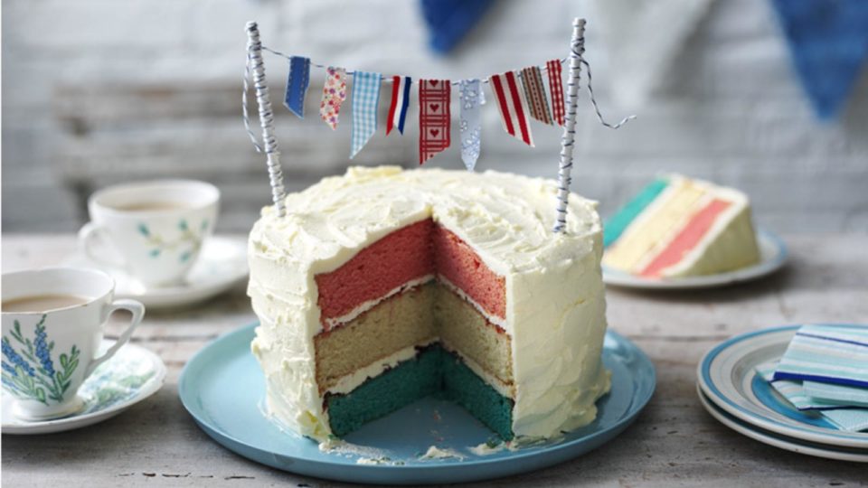 Bunting cake